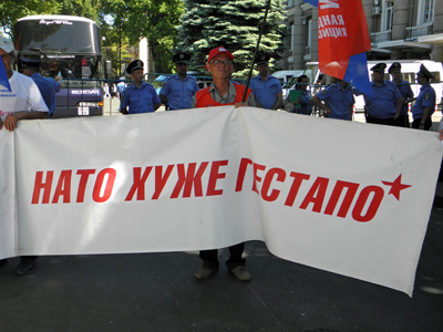 В Одессе стартовали учения НАТО "Си Бриз-2011" (ФОТО) / Противников учений милиция объявила "больными"