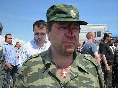 В Феодосии произошло массовое столкновение русских казаков с украинской милицией (ФОТО, ВИДЕО) / 15 человек ранены, 10 задержаны