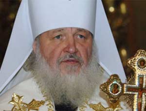 Патриарх Кирилл не поддерживает протестное движение в Москве / "Православные молятся в тиши монастырей, а не ходят на акции"
