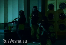 Ночные учения в Киеве с участием спецназа и нацгвардии (видео)