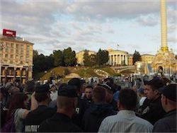 Киев: милиция на Майдане разгоняет 