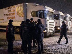 Гуманитарная колонна МЧС двинулась к границе с Украиной