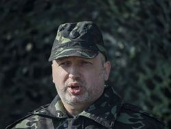 Турчинов снова заговорил о вторжении России на Украину