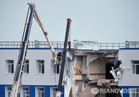 Шойгу: омская казарма рухнула из-за ошибок в строительстве и ремонте