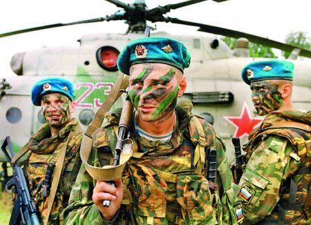 Путин и Шойгу поздравили десантников с 85-летием ВДВ
