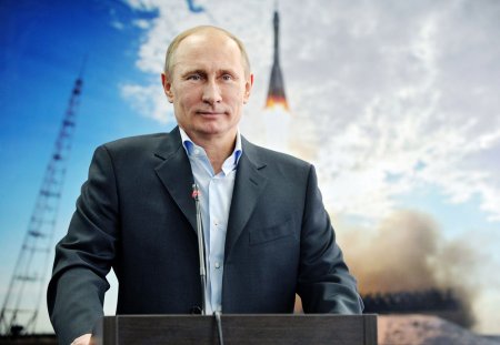 Владимир Путин решит, баллотироваться ли ему на новый срок, в зависимости от ситуации в стране