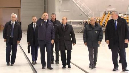 Владимир Путин проверил, как идет строительство космодрома Восточный