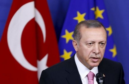 «Где деньги?»: Эрдоган грозится разорвать соглашение с ЕС по беженцам