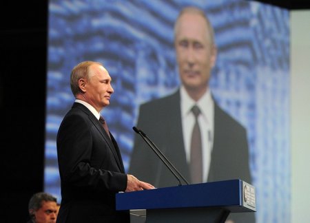 Путин признал США сверхдержавой и поблагодарил Билла Клинтона