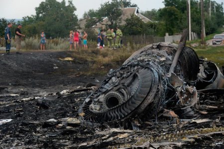  ,        MH17