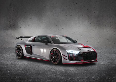 Audi R8   " "