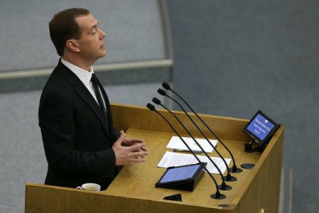 Медведев назвал достижимым запланированный показатель роста ВВП