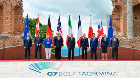  G7      