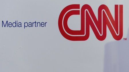     CNN     