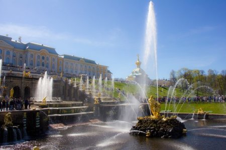 В музее-заповеднике «Петергоф» отключили фонтаны