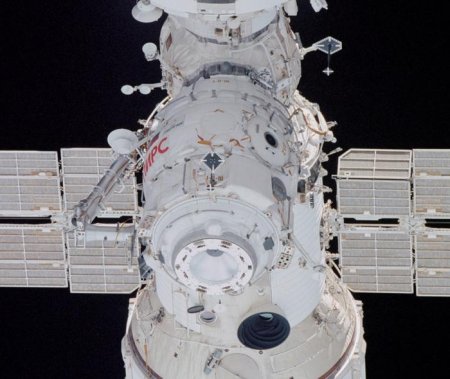 "Роскосмосу" доверили строительство шлюзового модуля на Международной лунной станции