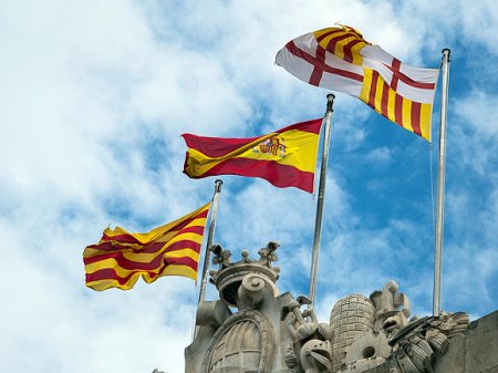 Испания: Россия может быть замешана в кризисе вокруг Каталонии