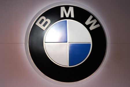  ,     BMW  