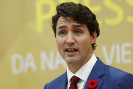 Трюдо: Канада не планирует участвовать в операции в Сирии