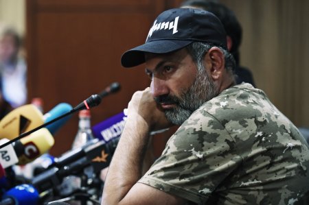 Пашинян не видит проблем с нахождением российской базы в Армении