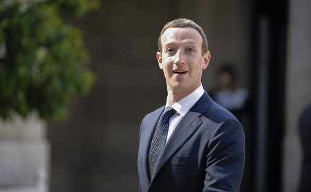  :  Facebook    ?