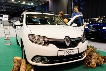 Renault Logan назвали самой популярной иномаркой с пробегом в России