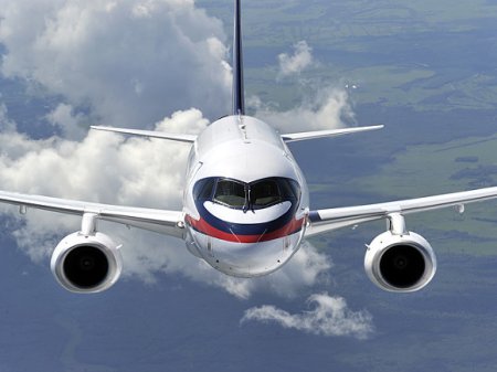 Sukhoi Superjet     - 