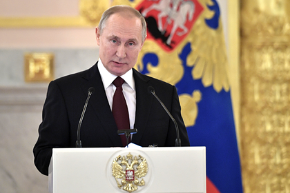 Путин заявил об отсутствии у правительства времени на раскачку