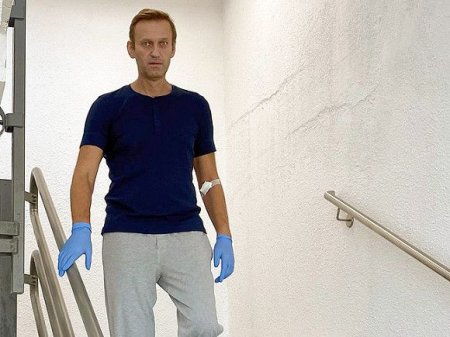 Навальный рассказал, кто оплатил его лечение в берлинской клинике