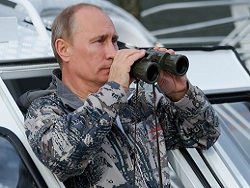 СМИ: Путин перебросил военные вертолеты на границу с Украиной