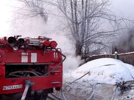 Пять человек погибли при пожаре в Ростовской области