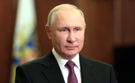 Путин увеличил штатную численность и фонд оплаты труда в центральном аппарате МИД