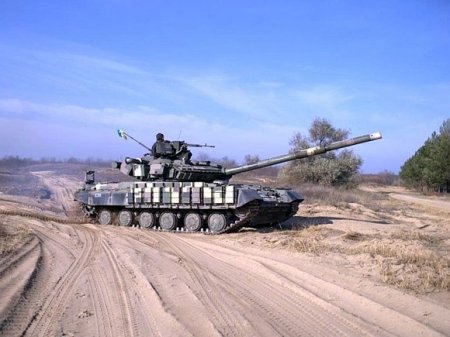 Германия признала трудности с поставками танков Украине