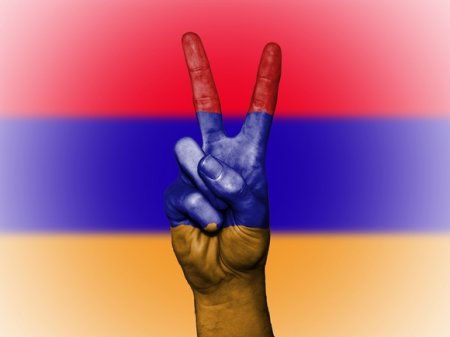 «Мы ждали военной помощи»: Армения недовольна реакцией ОДКБ на конфликт с Азербайджаном