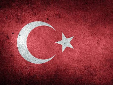 Число жертв землетрясения в Турции превысило 6 тысяч человек