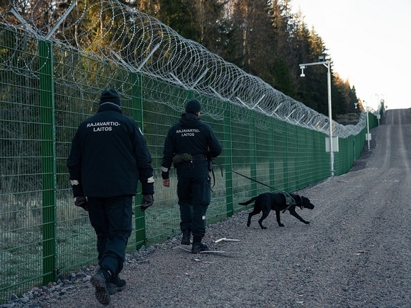Власти Финляндии заявили об открытии двух КПП на границе с Россией